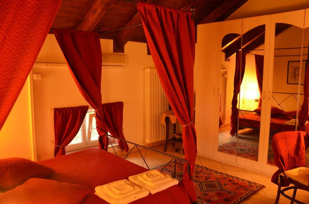 Villa Sassi Ac Alessandria Værelse billede
